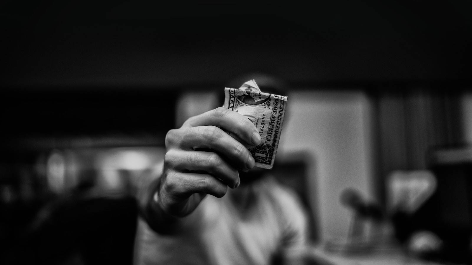 Proposition argent en énorment quantité